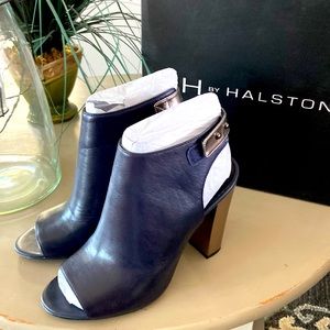 New in box Halston Blue Leather peep toe bootie with block heel